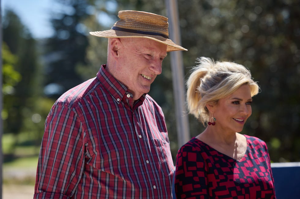 Alf Stewart and Marilyn Chambers in Home and Away alf stewart and marilyn chambers in home and away