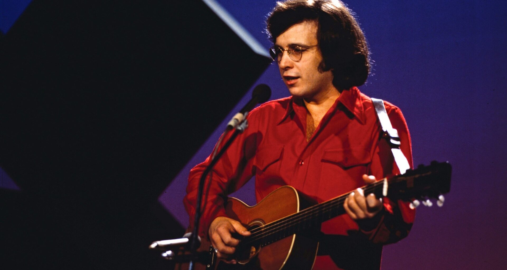 4 Top 40 Hits From 1972 That Every Baby Boomer Can Still Sing by Heart