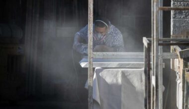 Hundreds of California quartz countertop workers developed an incurable lung condition. Dozens died