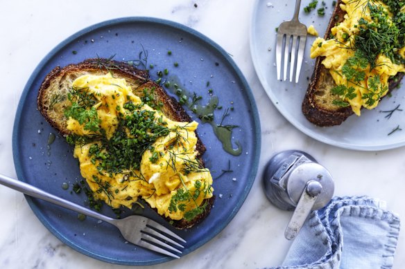 Danielle Alvarez’s buttery scrambled eggs.