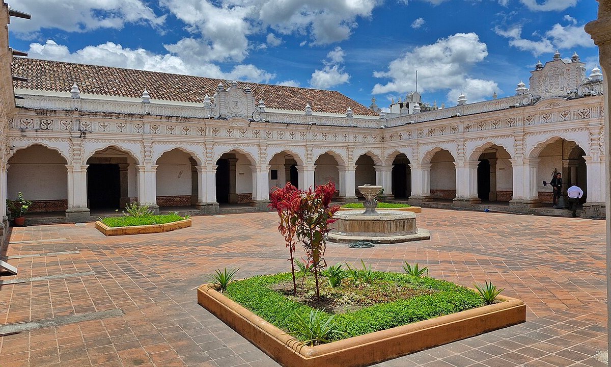 Guatemala museum that suddenly shuttered after court-ordered raid to reopen - The Art Newspaper