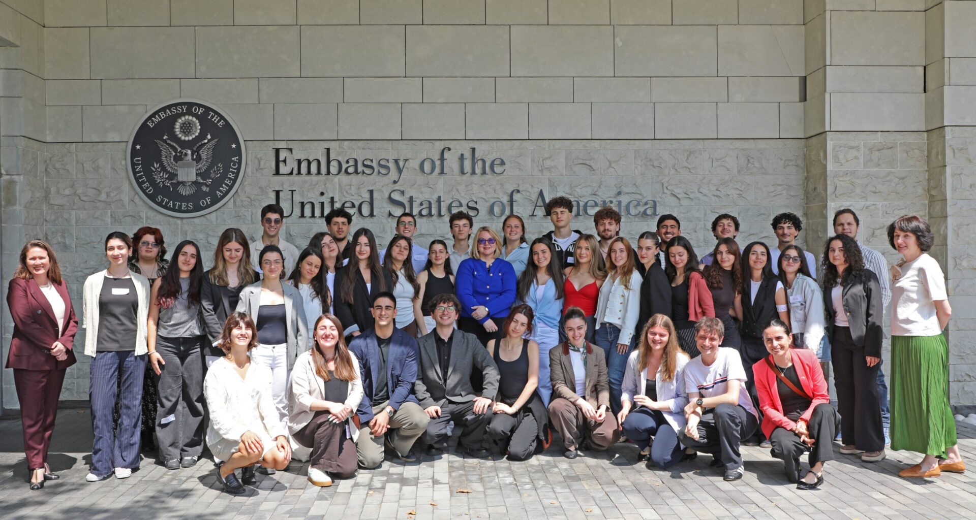 U.S. Embassy Welcomes FLEX Exchange Students Back to Georgia