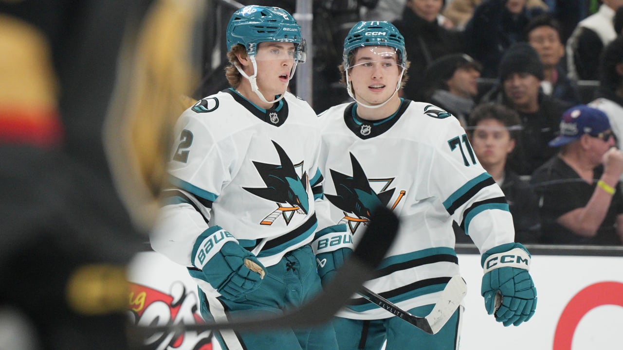 Celebrini, Smith to live together this season