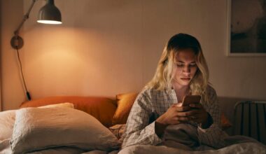 Some Gen Zers swap their smartphones for "dumb" phones to curb social media habits