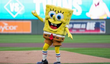Mariners visit Rock Bottom in 8-0 loss to Tigers