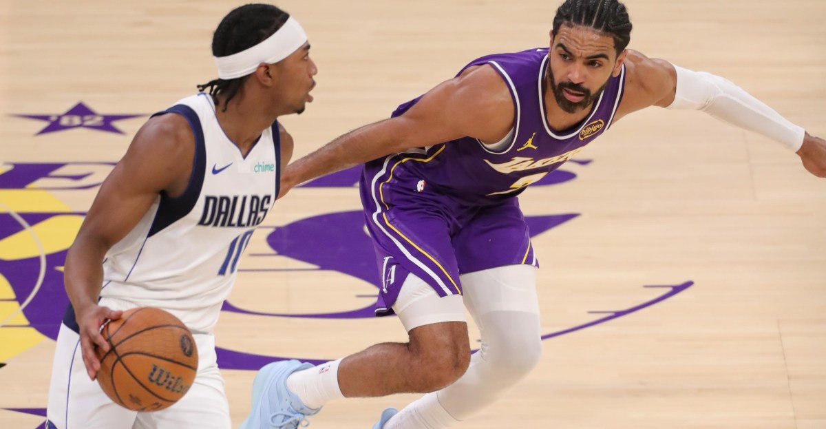 Report: Warriors eyeing several free agent veterans to round out roster
