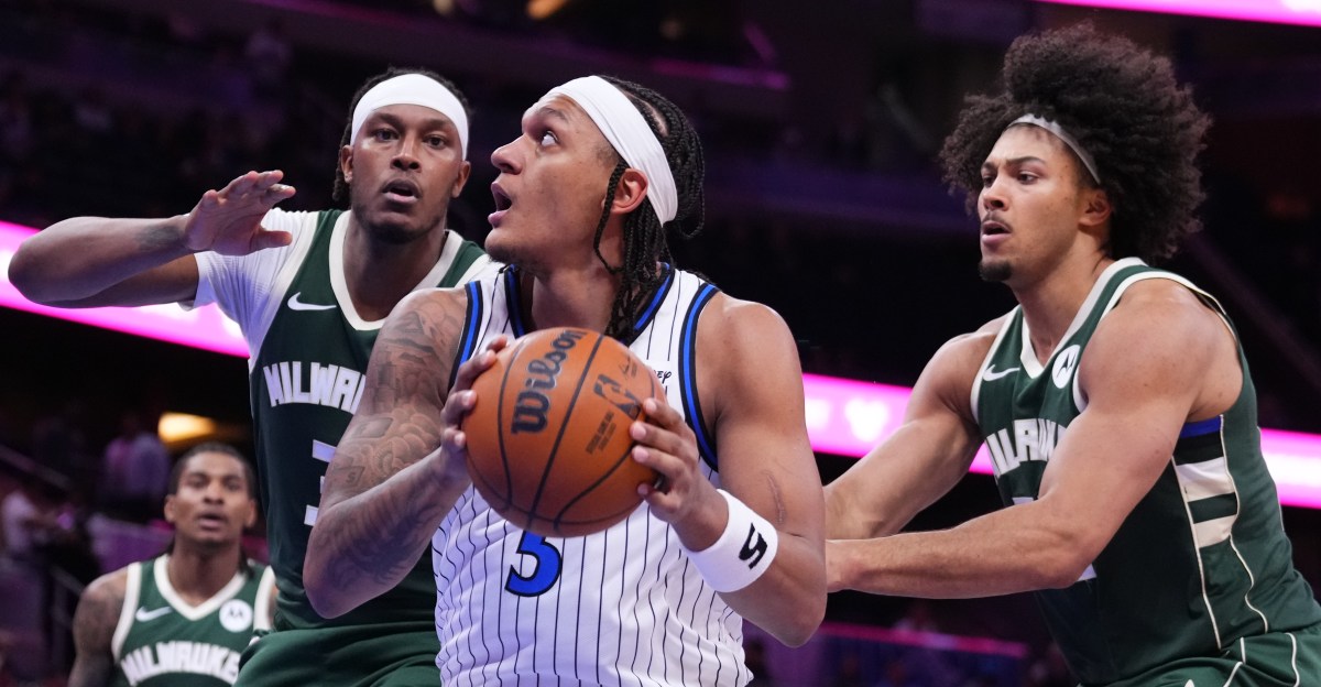 Who Should Start at Centre for the Milwaukee Bucks?
