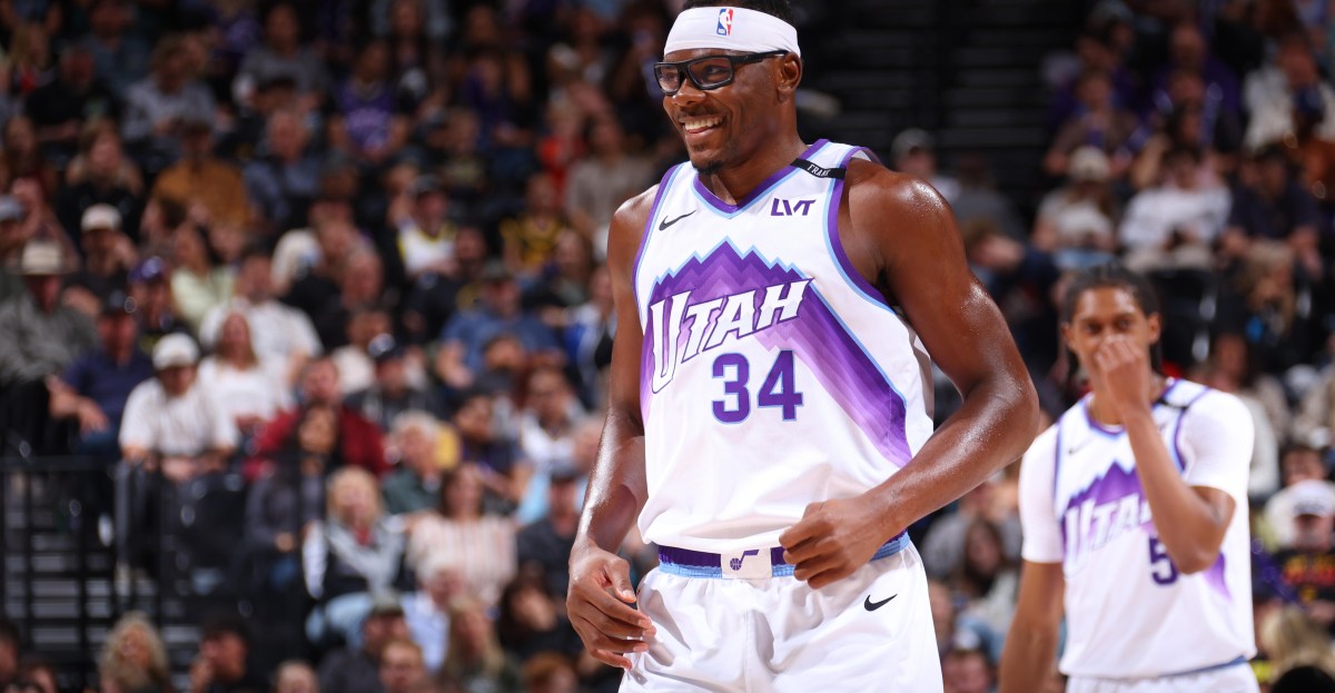 What should Rockets fans expect from Oscar Tshiebwe?