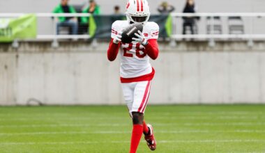 Detroit Lions waive 2 injured players, add new cornerback