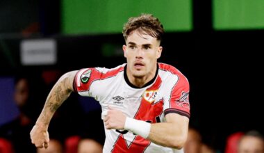 Chelsea, Rayo Vallecano agree €19+2m Pep Chavarría transfer — report