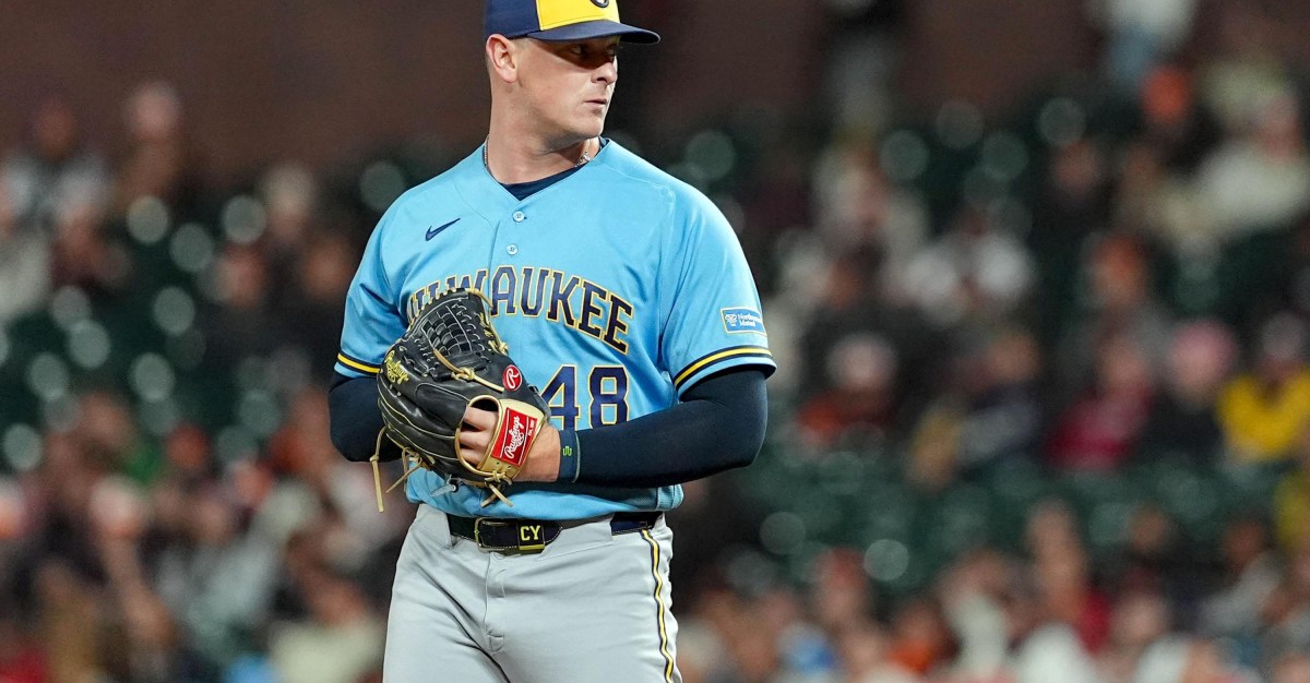 Brewers trade Craig Yoho, Blake Perkins to Guardians