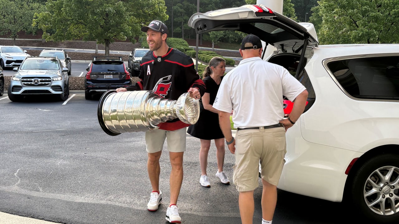 Slavin shares Stanley Cup with North Carolina nonprofit community