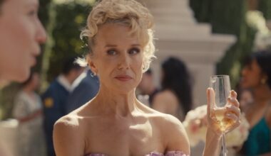 'Hacks' Star Lauren Weedman on How Bell's Palsy Changed Her Career