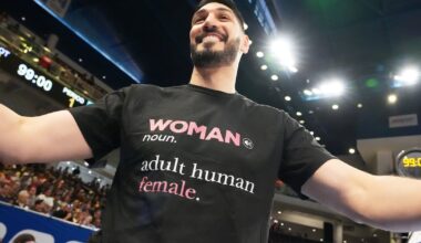 Enes Kanter Freedom ejected from Fever-Sky game