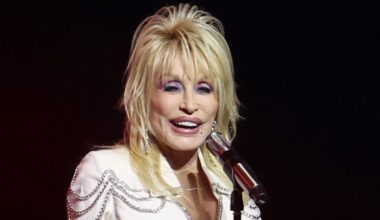 Dolly Parton, beloved country music icon, dies at 80 after 'brief battle with cancer'