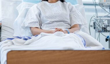 Woman Says Medics Accused Her of ‘Pretending’ Being Dizzy. Turns Out She Had a Rare and Deadly Blood Disease