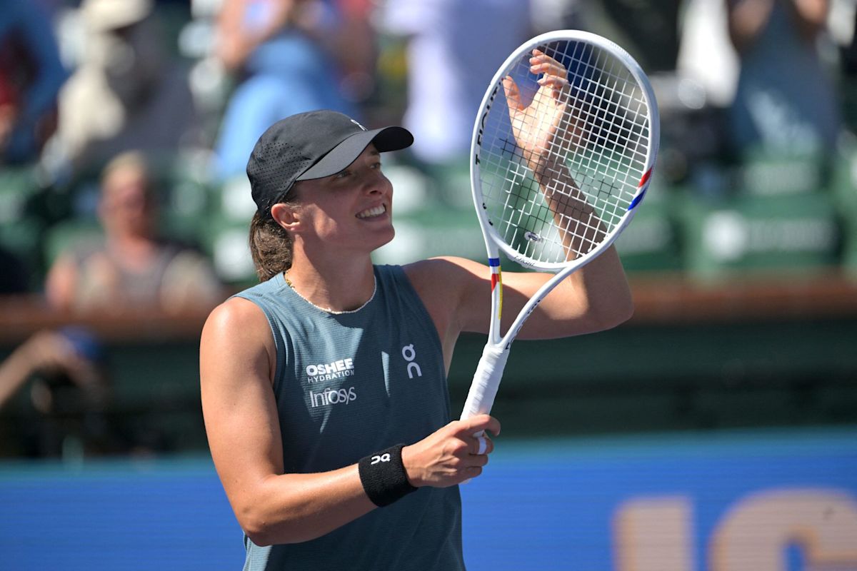 Iga Świątek, Sloane Stephens and Tennis World Pour in Messages As Caroline Garcia Welcome Baby Boy