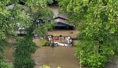 At least 7 dead in historic rainstorms in Indiana as floodwaters begin to recede