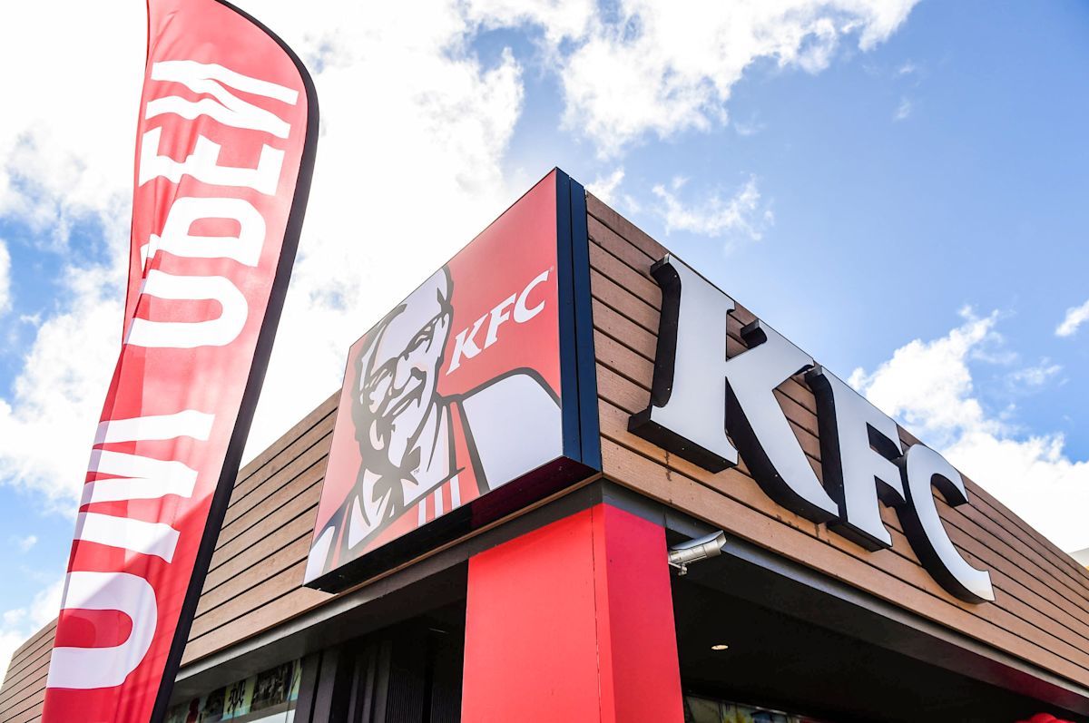 KFC responds to man who said his popcorn chicken bucket was shorted