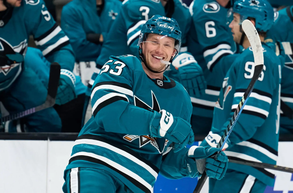 Jeff Skinner Signs With EHC Biel-Bienne In Switzerland – Pro Hockey Rumors
