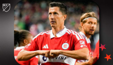 Lewandowski captivates Chicago, Evander makes history & more from Matchday 19