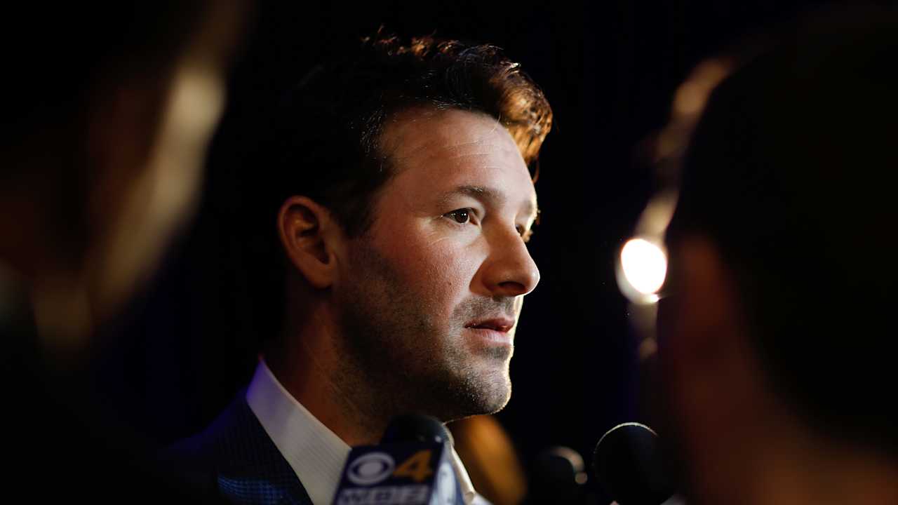 Tony Romo on leave from CBS Sports after arrest on suspicion of operating vehicle under the influence