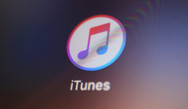 Does Apple Still Support iTunes?