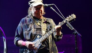 Hear Neil Young's New Recording of a Song He Originally Wrote in 1965