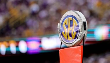 SEC says it will fight Louisiana court order that opened door for ex-NFL players