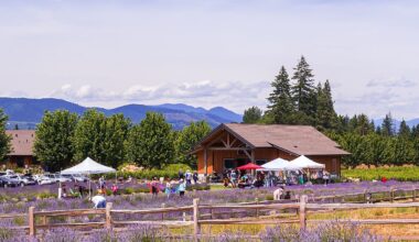 9 Most Breathtaking Towns In The United States