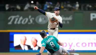 Mariners bounce back from humiliating loss, pound Dustin May early to beat Brewers 7-5