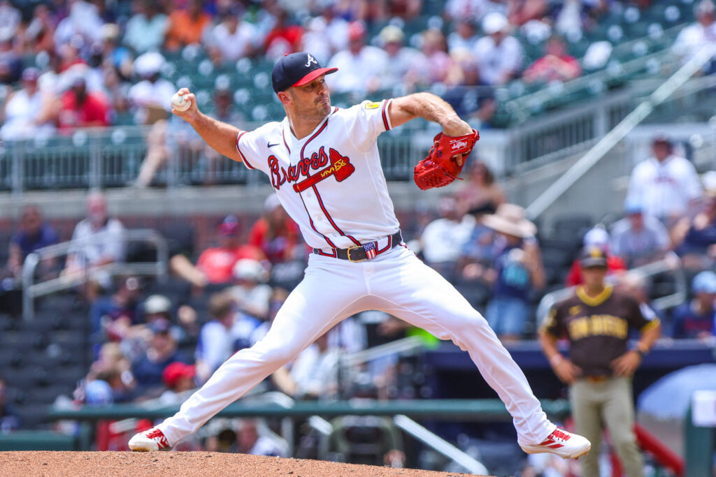 Braves DFA Tyler Kinley, Call Up AJ Smith-Shawver