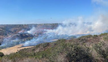 Sorrento Valley Fire now 25% contained, evacuation warnings lifted