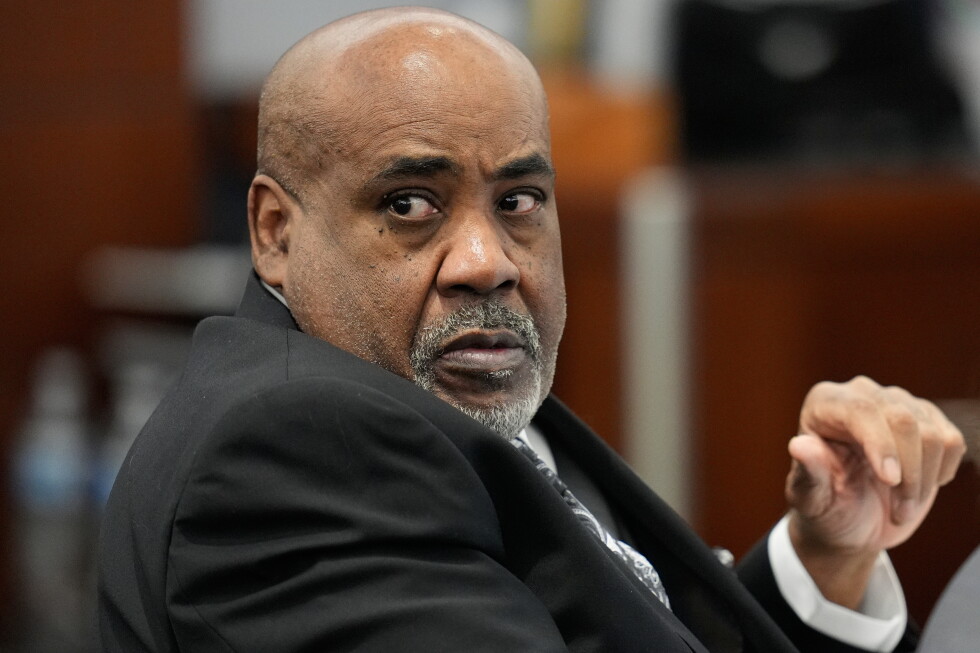 Tupac Shakur's family exits courtroom as autopsy photos shown at trial