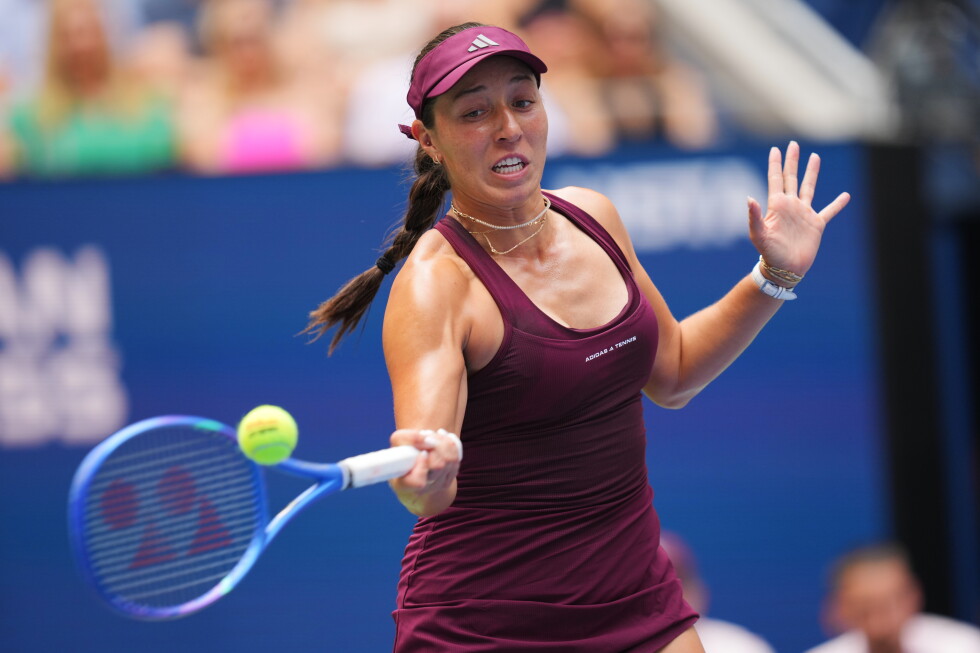 Pegula, Medvedev, Kostyuk among early winners at US Open