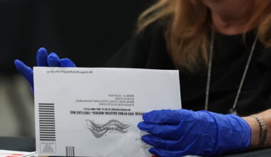 Supreme Court's order doesn't change elections yet. But it could bring 'chaos'