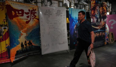 Chinese animated film 'Niu Lai,' described as 'unbelievably terrible,' becomes a box-office hit