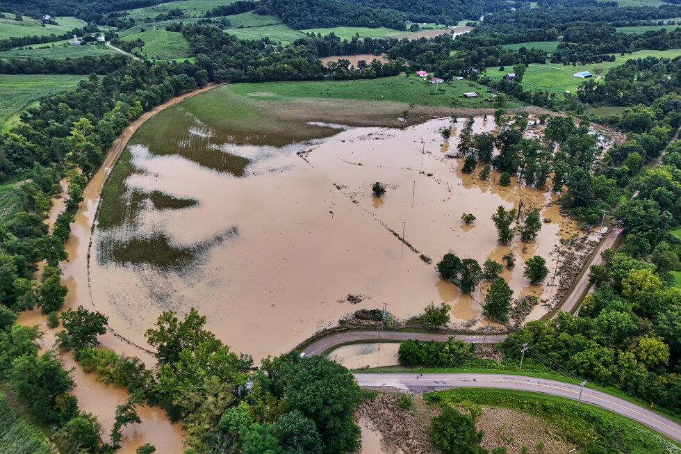 Deaths reported as severe storms unleash tornadoes, flash flooding in Midwest