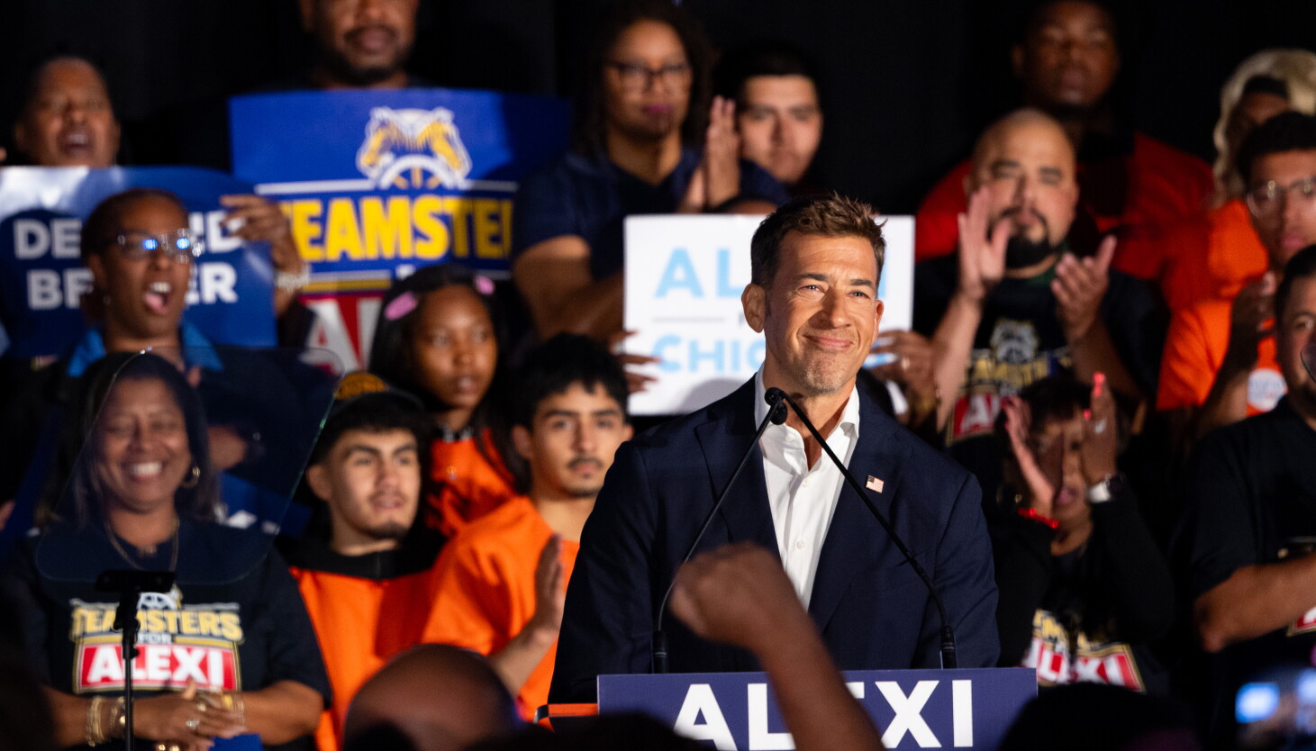 Joining mayor's race, Giannoulias casts himself as a coalition builder, says Johnson ‘has not met the moment’
