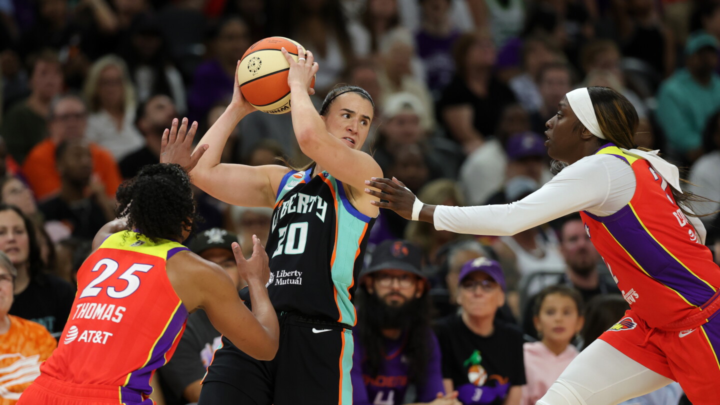 Ionescu has 27 points, 10 rebounds as Liberty edge Mercury 94-92