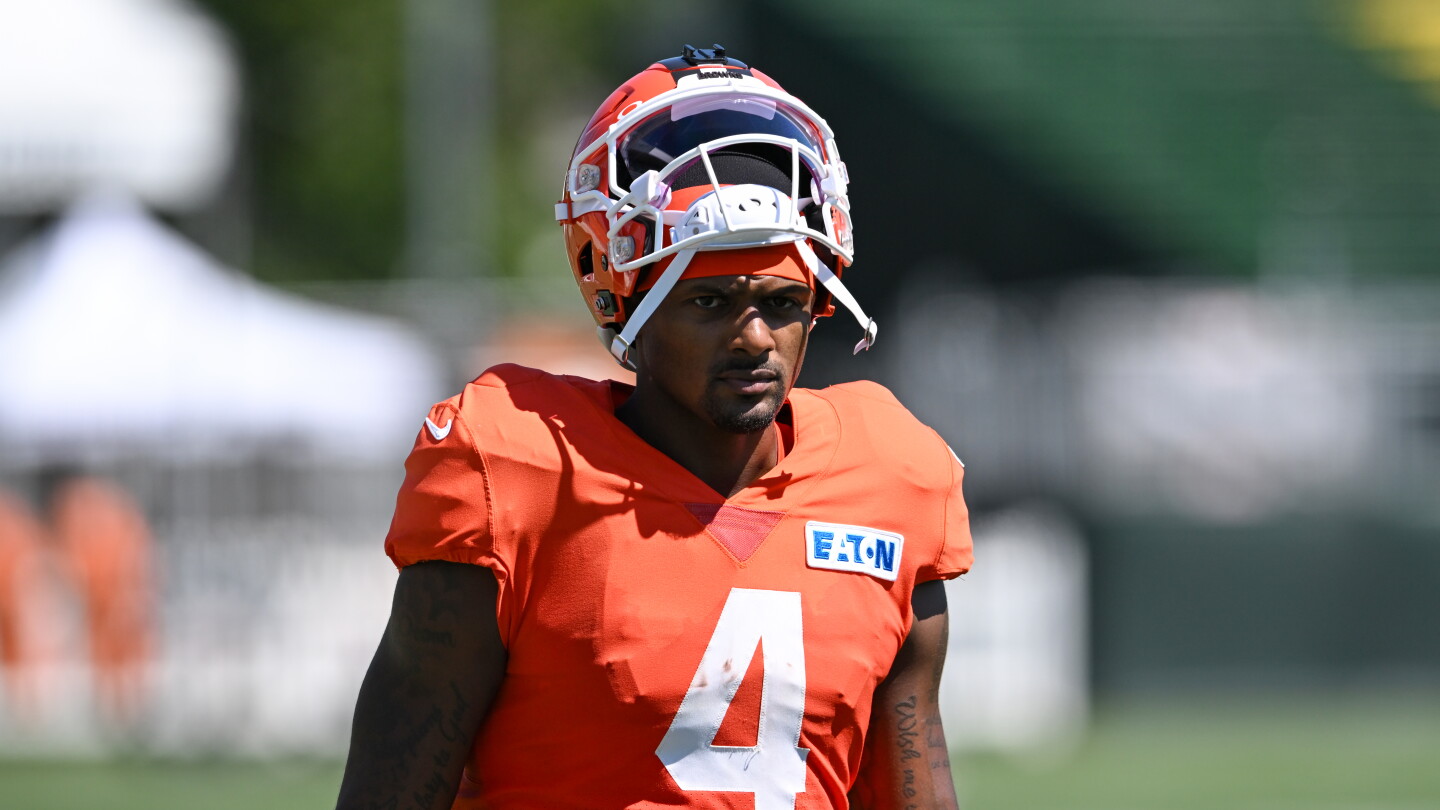 Browns change plans Saturday, give Deshaun Watson unexpected first-team reps