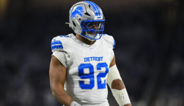 Report: Bears to sign Marcus Davenport