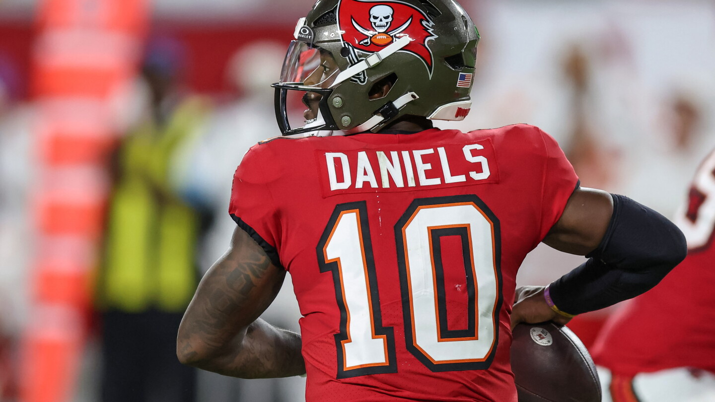 Jalon Daniels will start tonight for Bucs with chance to secure No. 2 QB job