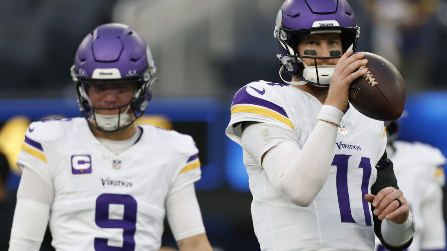 J.J. McCarthy, Carson Wentz split second-team reps on Tuesday