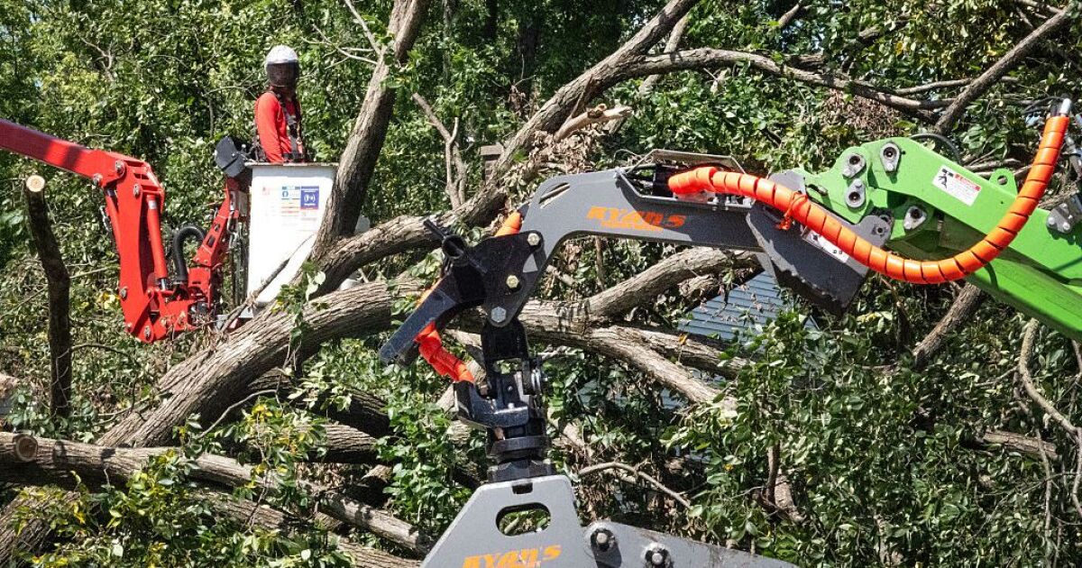 Thousands in northwest Indiana still without power nearly two weeks after storm