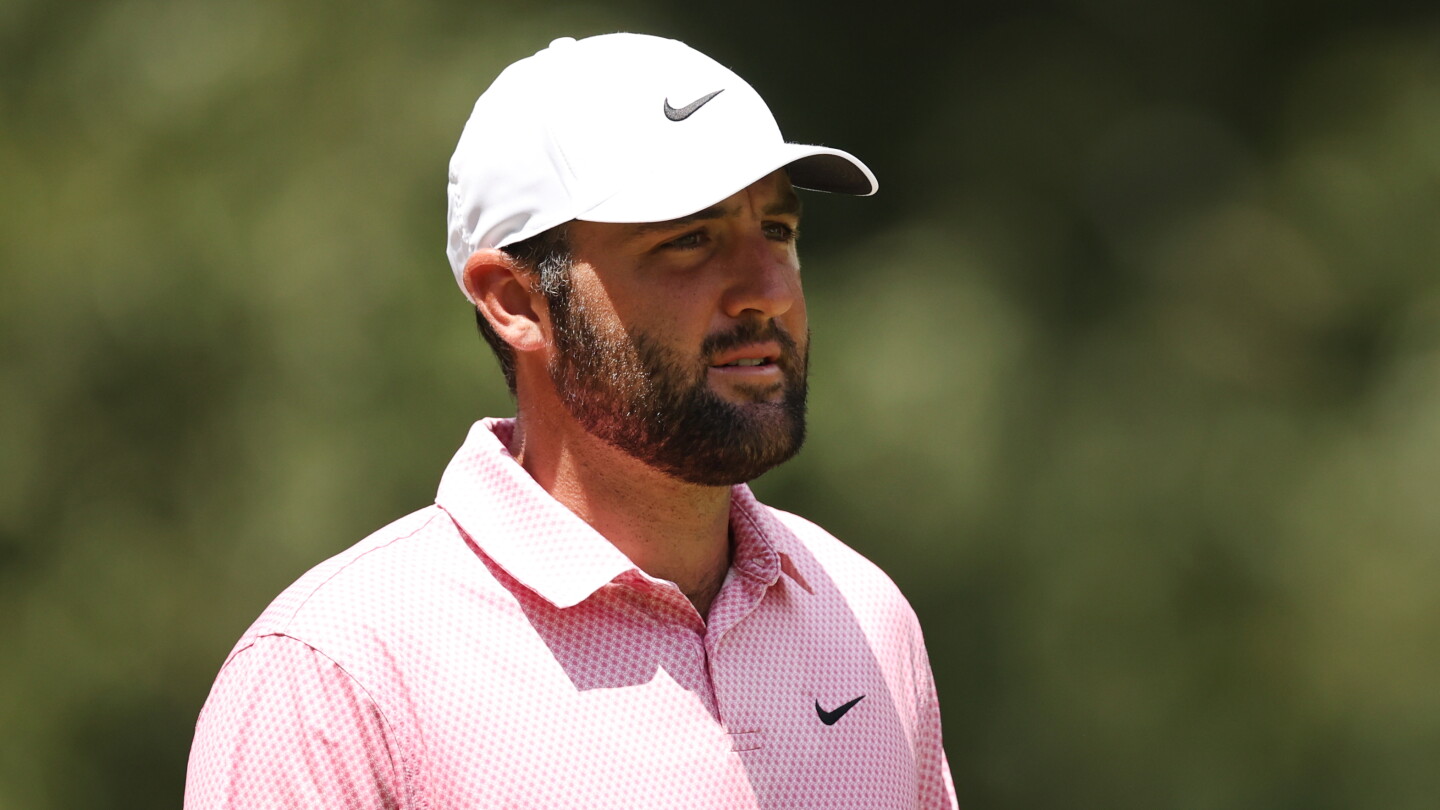 Scottie Scheffler birdies first five holes, fires 61 to lead FedEx St. Jude