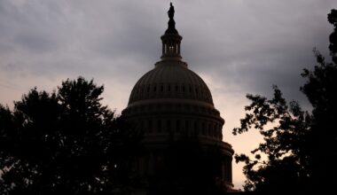 Senate leaders reach funding deal to avoid shutdown during campaign season