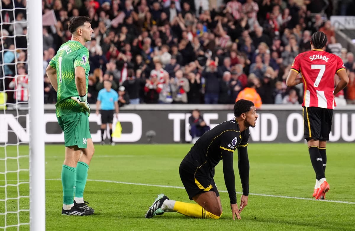 Alonso told exactly how to fix Chelsea's 'soft' and 'fragile' defence - London Evening Standard