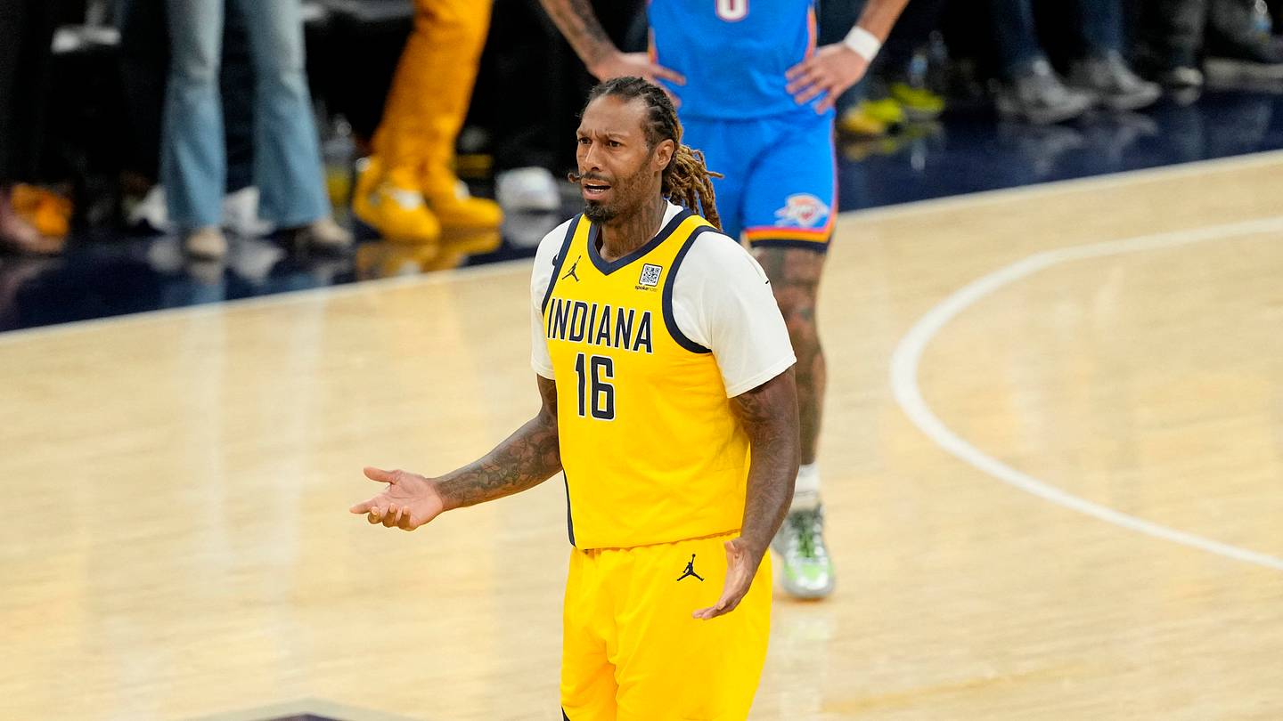 Report: James Johnson returning to Pacers on Exhibit-9 deal