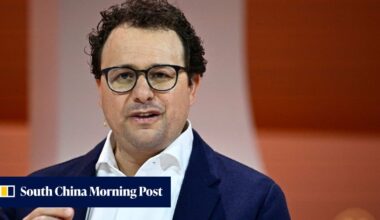 Anthropic boss calls for AI slowdown after researcher’s superintelligence warning